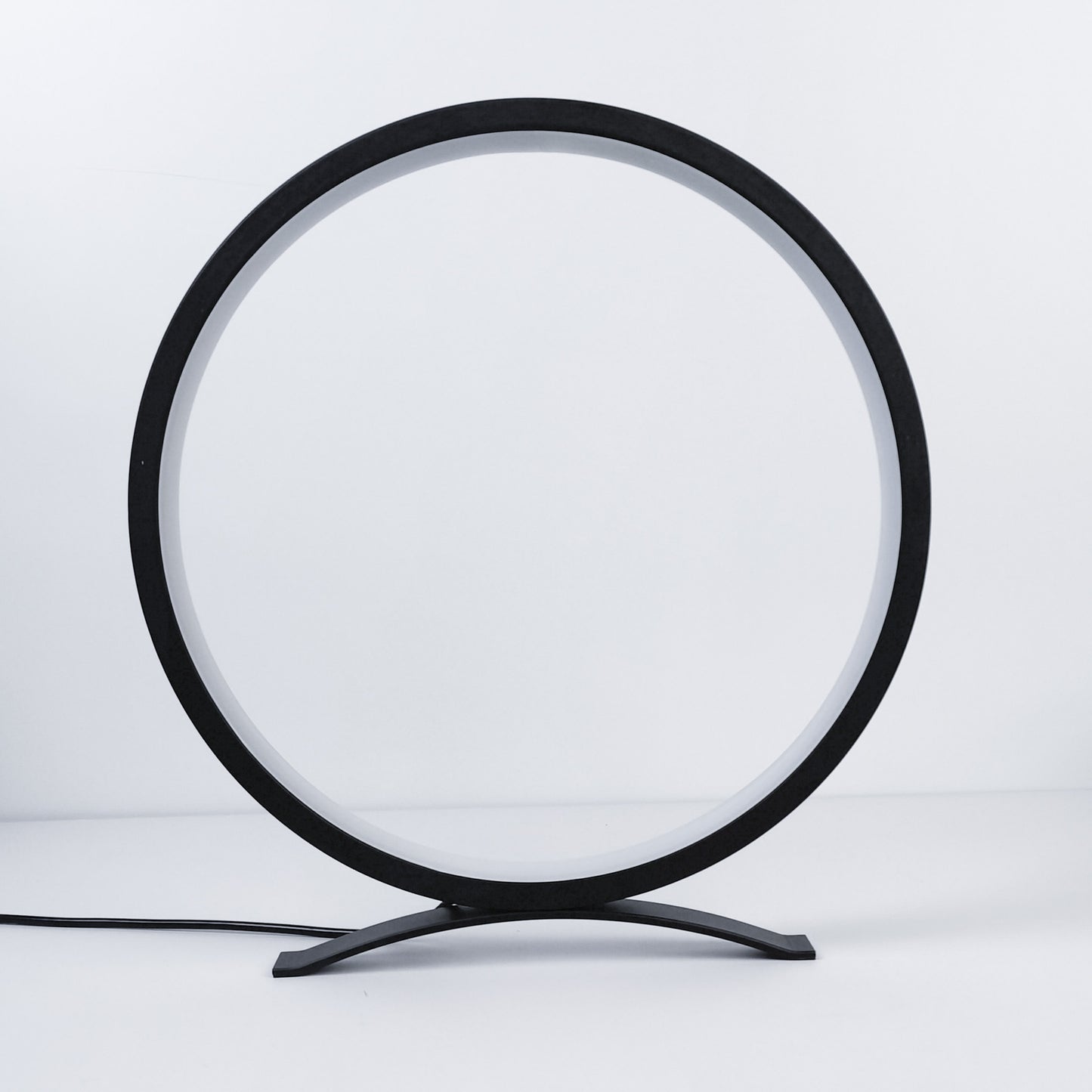 Infinity Desk Lamp - No Light in your eyes!